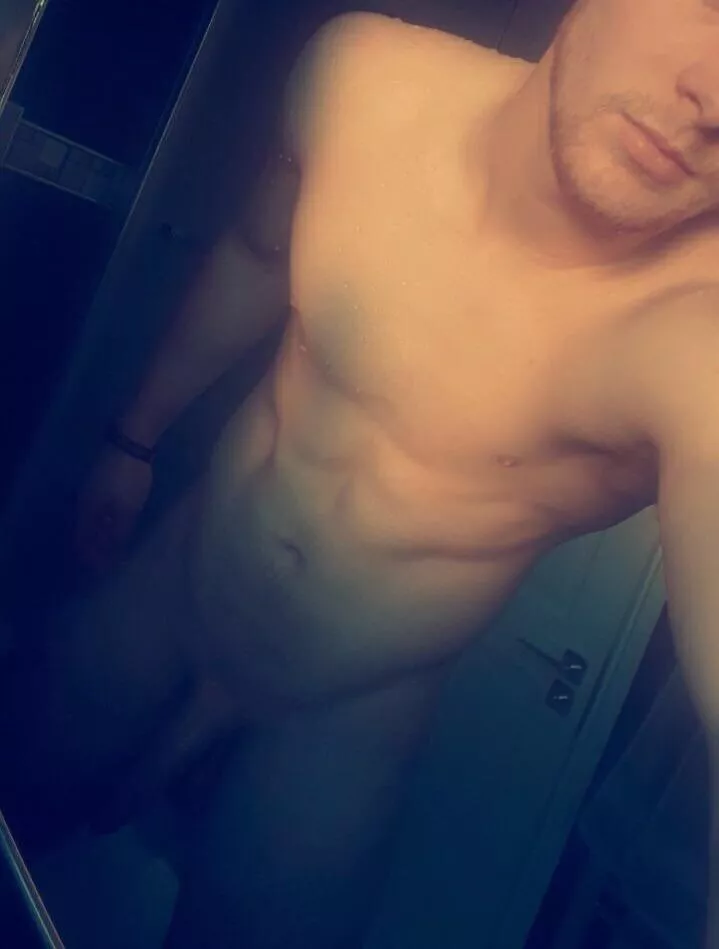 M 25