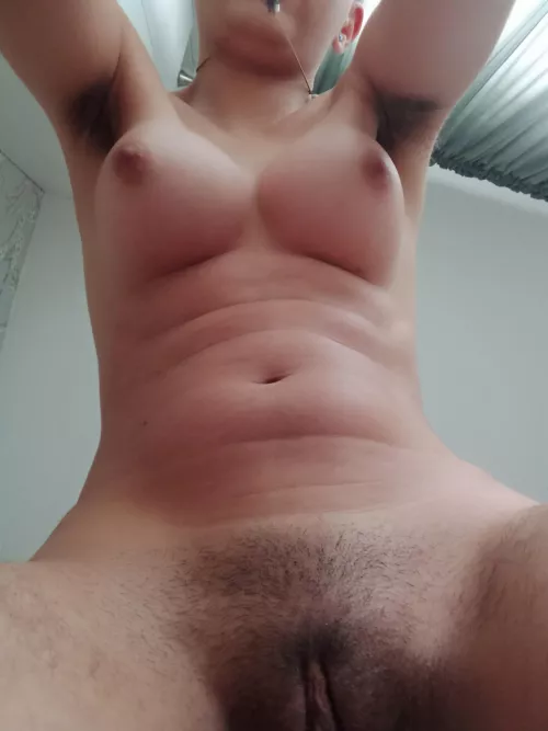 Wanna lick my hairy pussy while I sit on your face? 😜