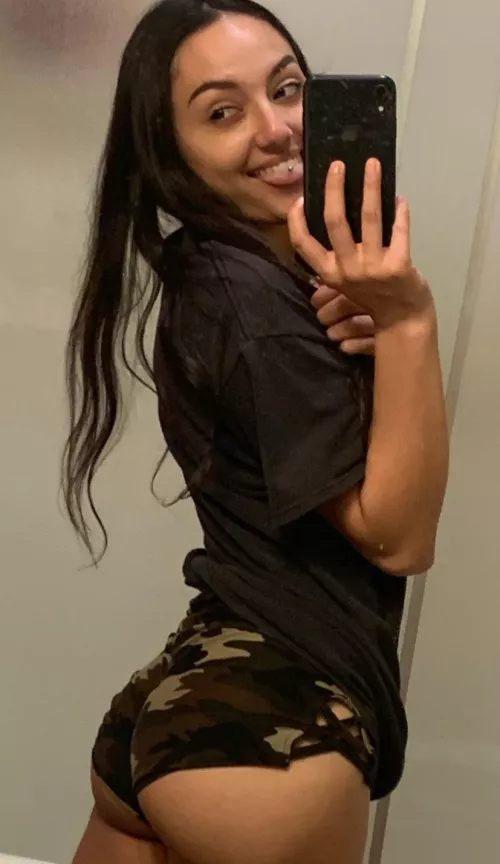 What’s up 🤭 (f24)