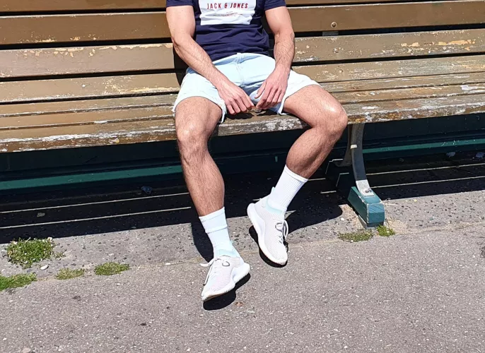 🧦🧦👟👟🛒🛒