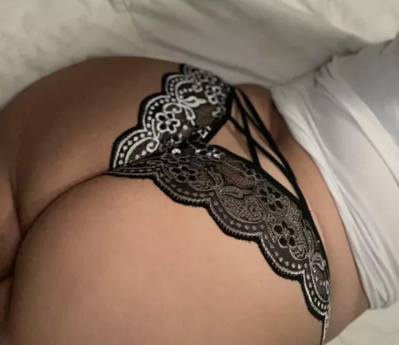 🍑 A great HUMP DAY involves YOU, ME, and a massive amount of SEXY humping! 🍑😍💦🔥🤤😈