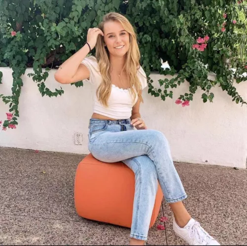 At work Atm, but would love to trade vids/pics of gf when I can. Send sample for Telegram