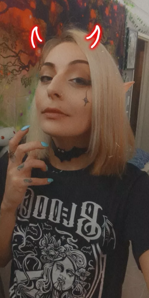 Call for a scene succubus and I shall appear 🕸️🖤