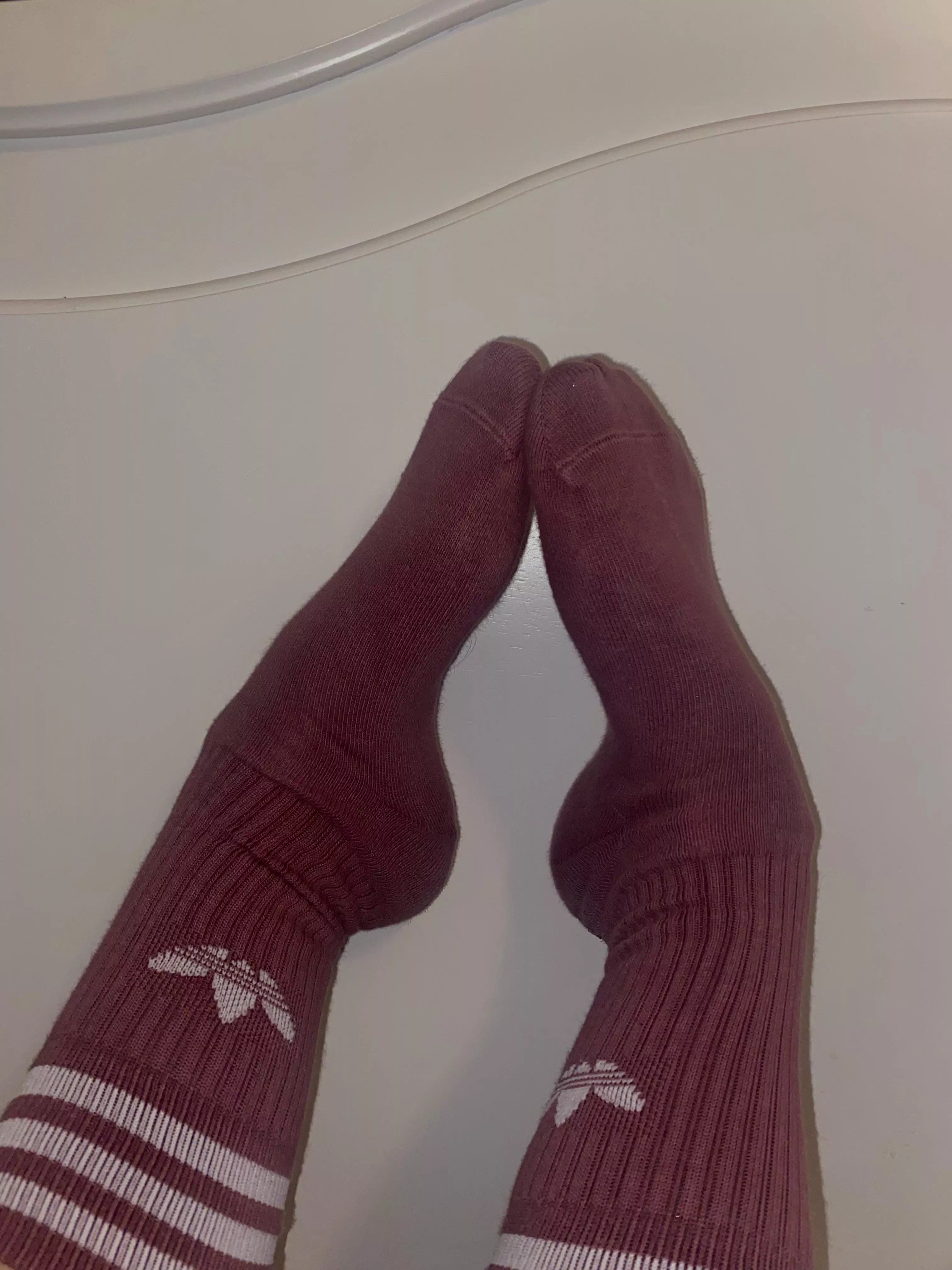 Curvy soles 💦