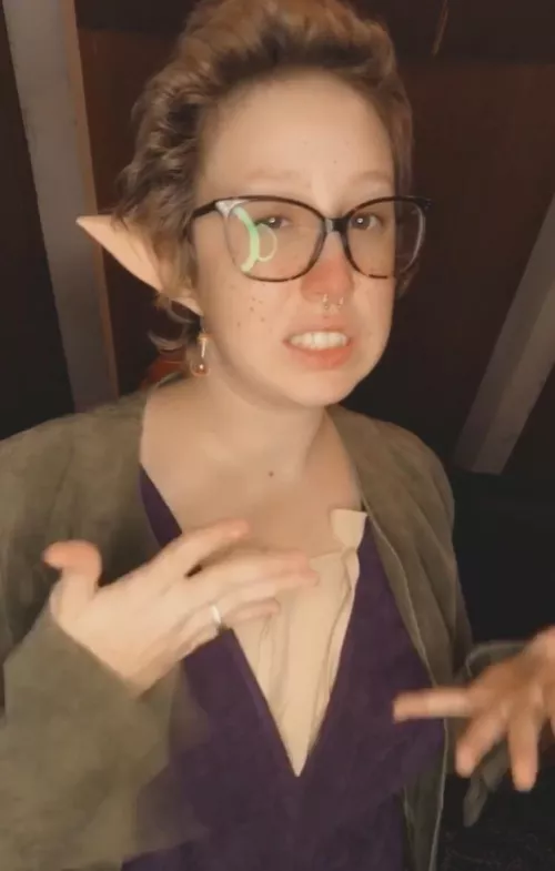 Ehh idk i don’t think 6 donuts for breakfast is too many what do u think