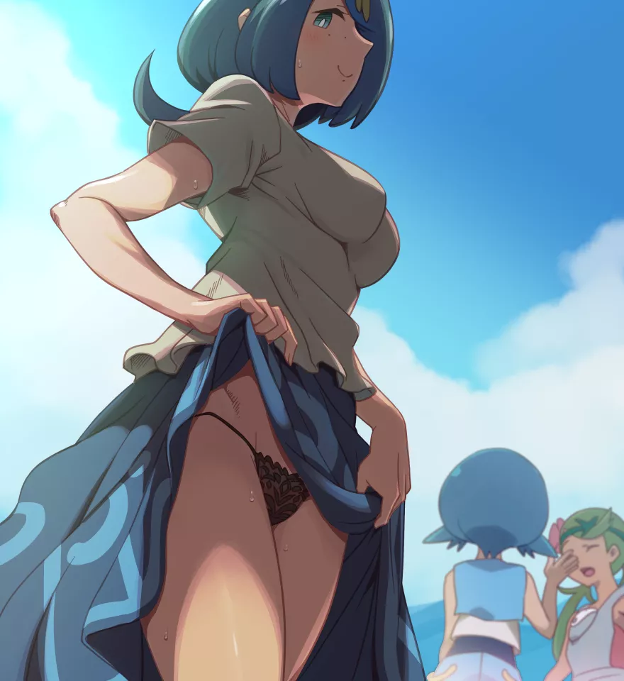 Lana's Mom giving you a peek