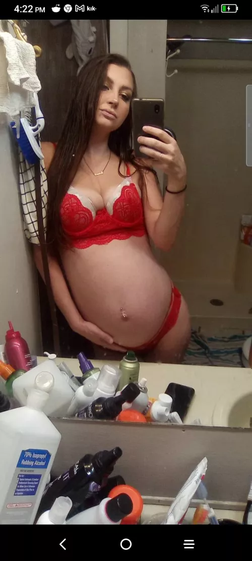 milf check my bio 💦