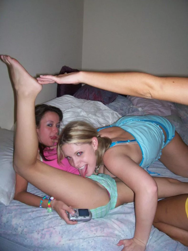 Not sure what’s happening here, but it just feels right at home in this sub