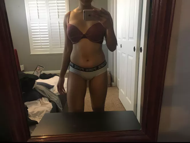 One lucky guy who comments below gets to play with all of this🤤