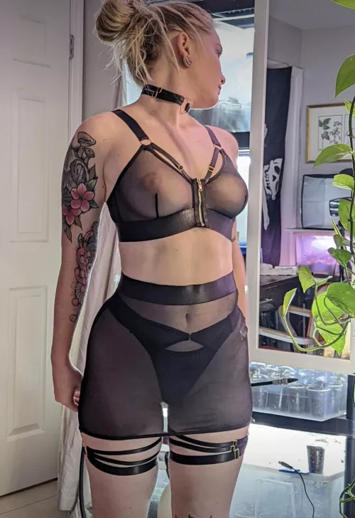 Trading GF for a bit this morning. Send sample to tele: sacknrun