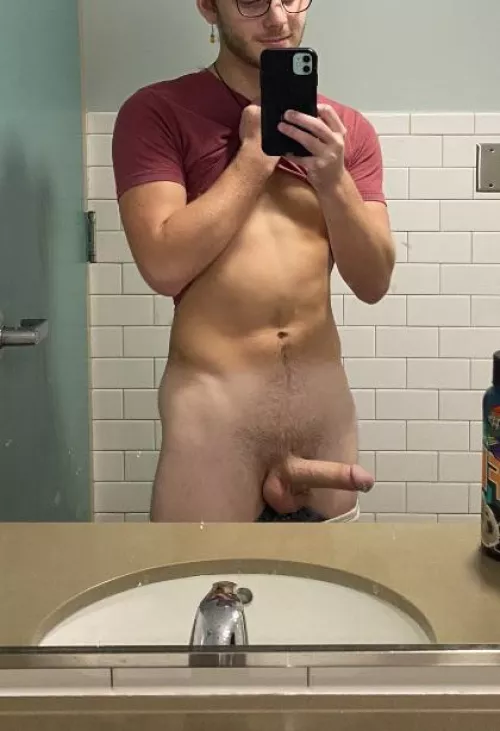 Wouldn’t you like to start your day with me? 😘