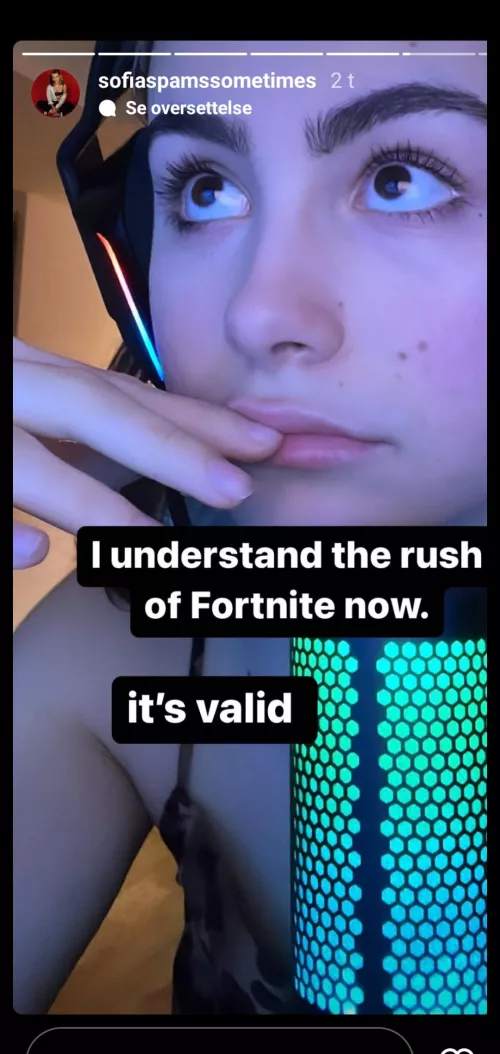 Accidental downblouse