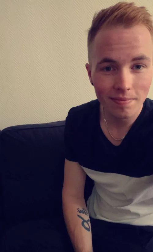 Anyone up for a chat? Can’t sleep. 22 uk