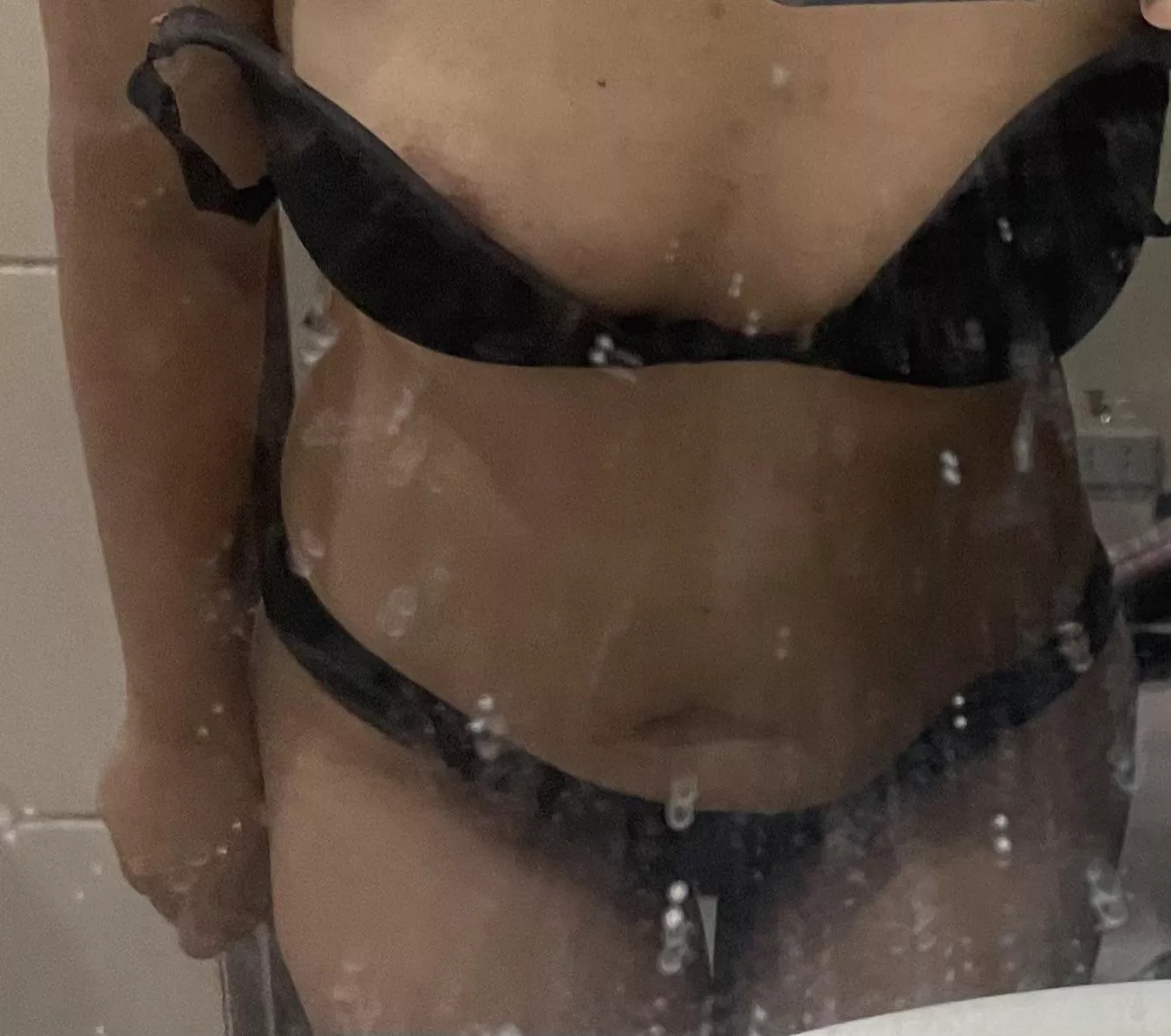(f) Excuse the dirty mirror 😅😁
