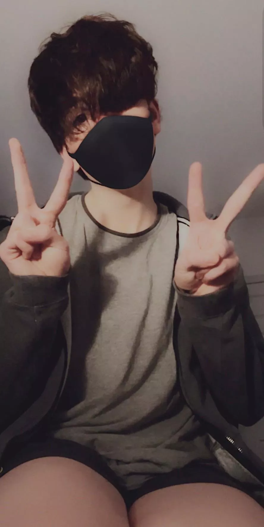 Hiya<3