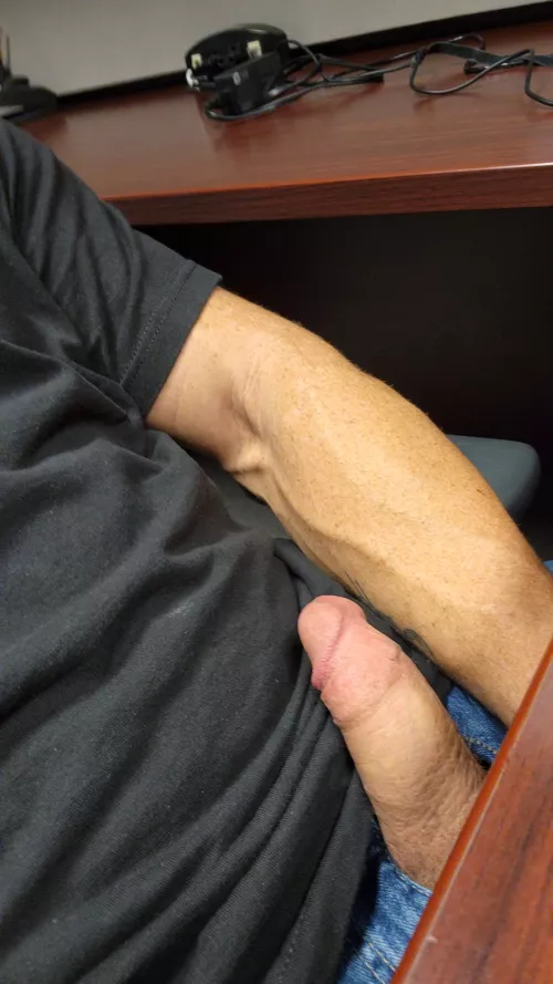 I could really use a secretary's assistance right now