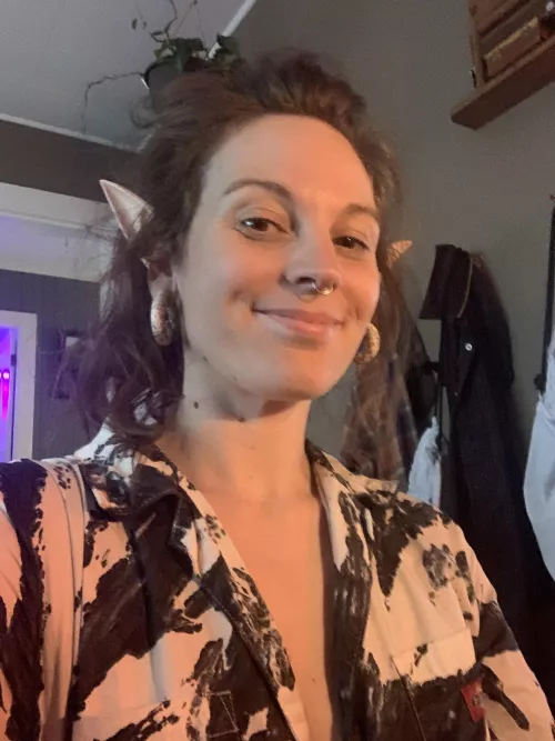 Posting Milfies: It’s not much but it’s honest work