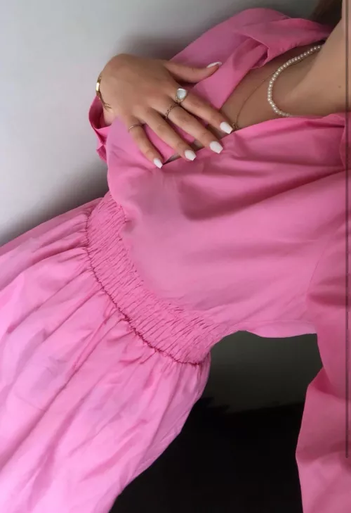 Ready for my date😘 Do you like my new dress??☺️