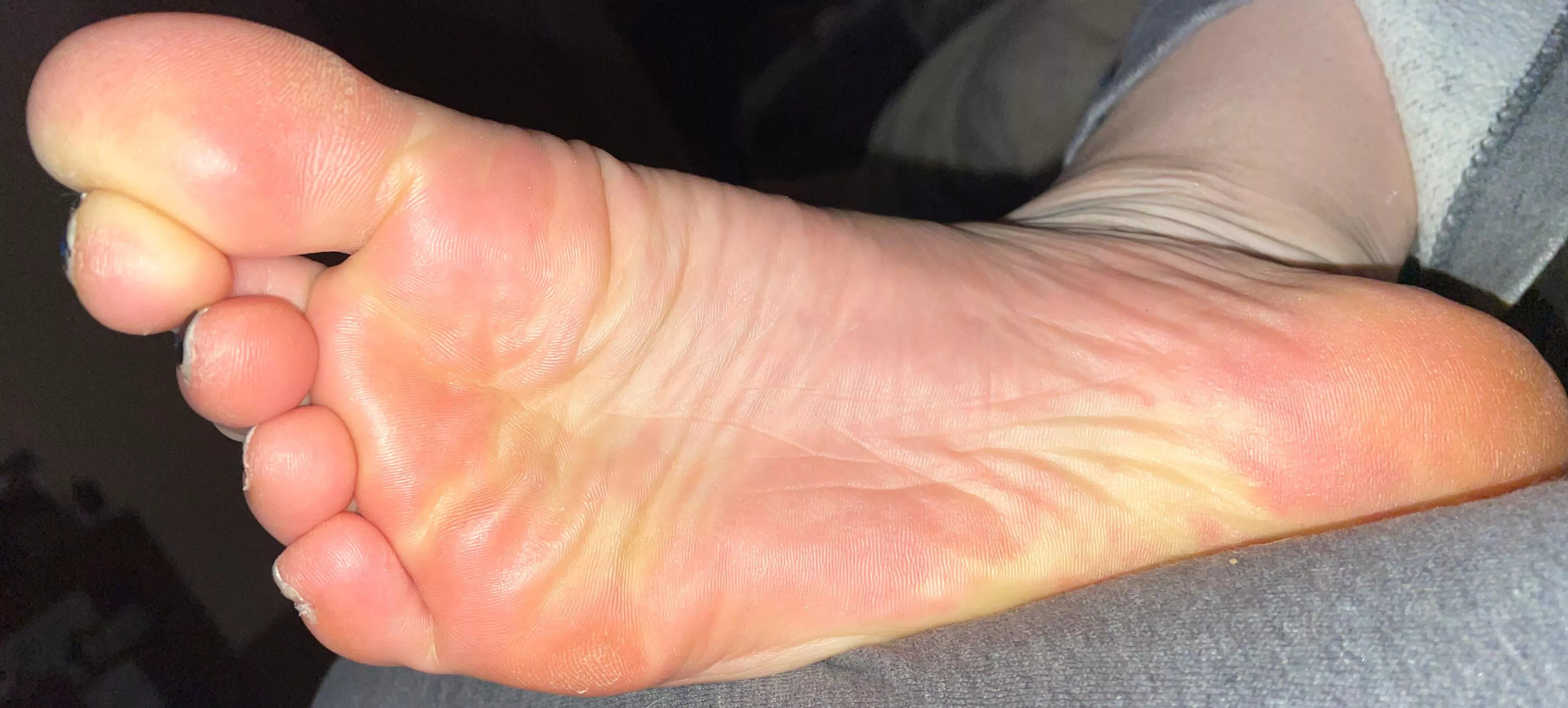 release my foot tension 😤 my feet need a massage asap