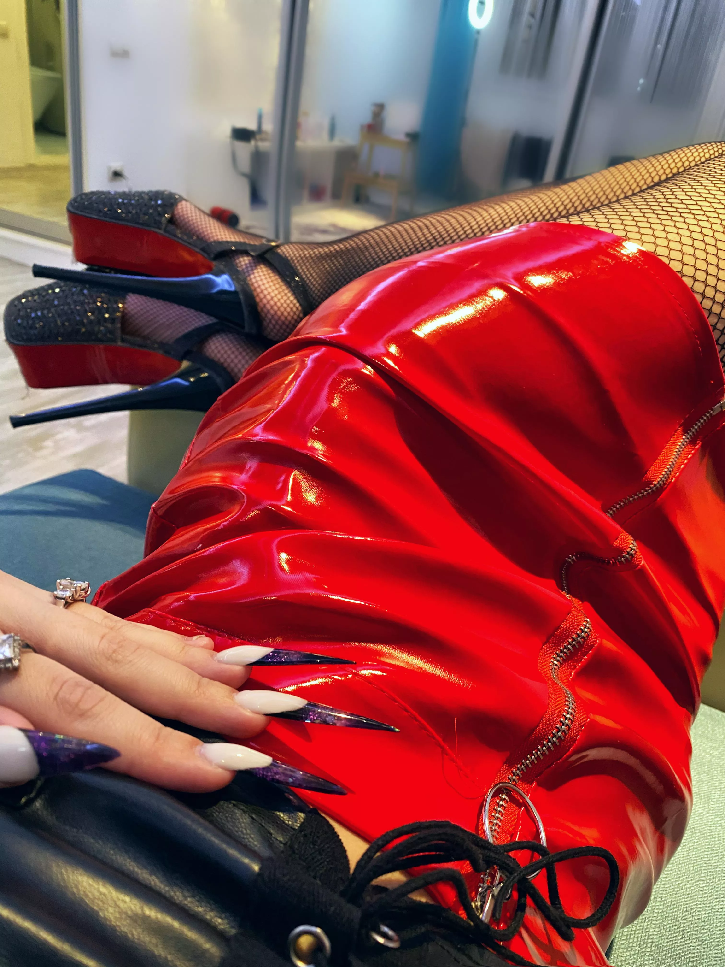 Shiny red