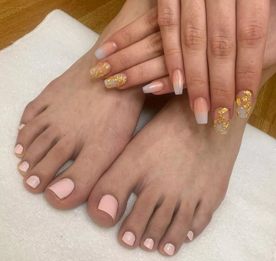This week's design, semi permanent with baby boomer effect🥰 do you like it?