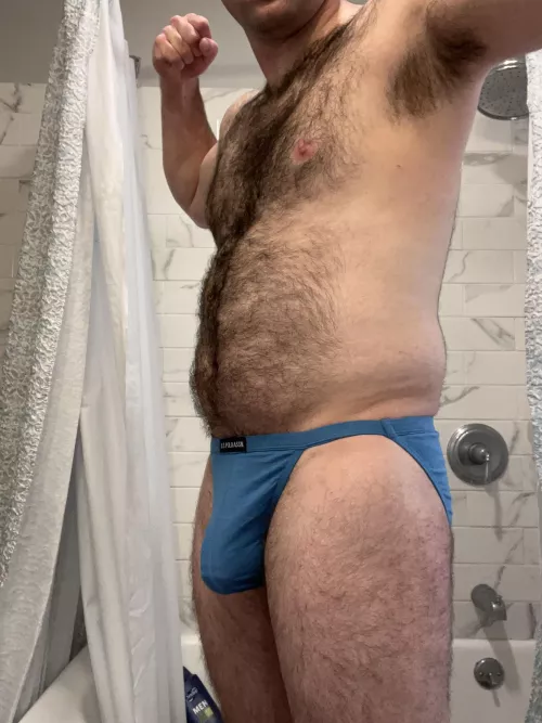 Would people notice if I walked down the street like this?