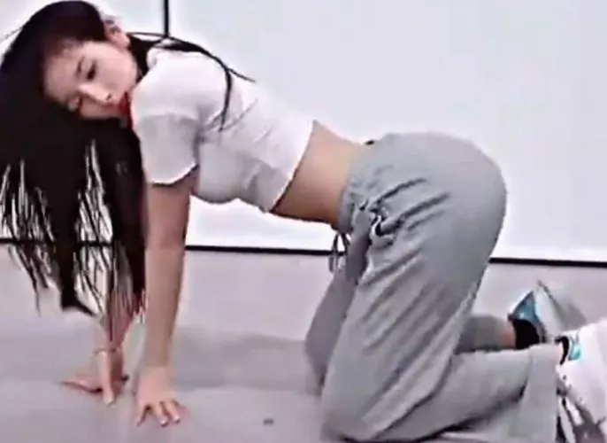 Alice sohee ready for ride 💦🔥