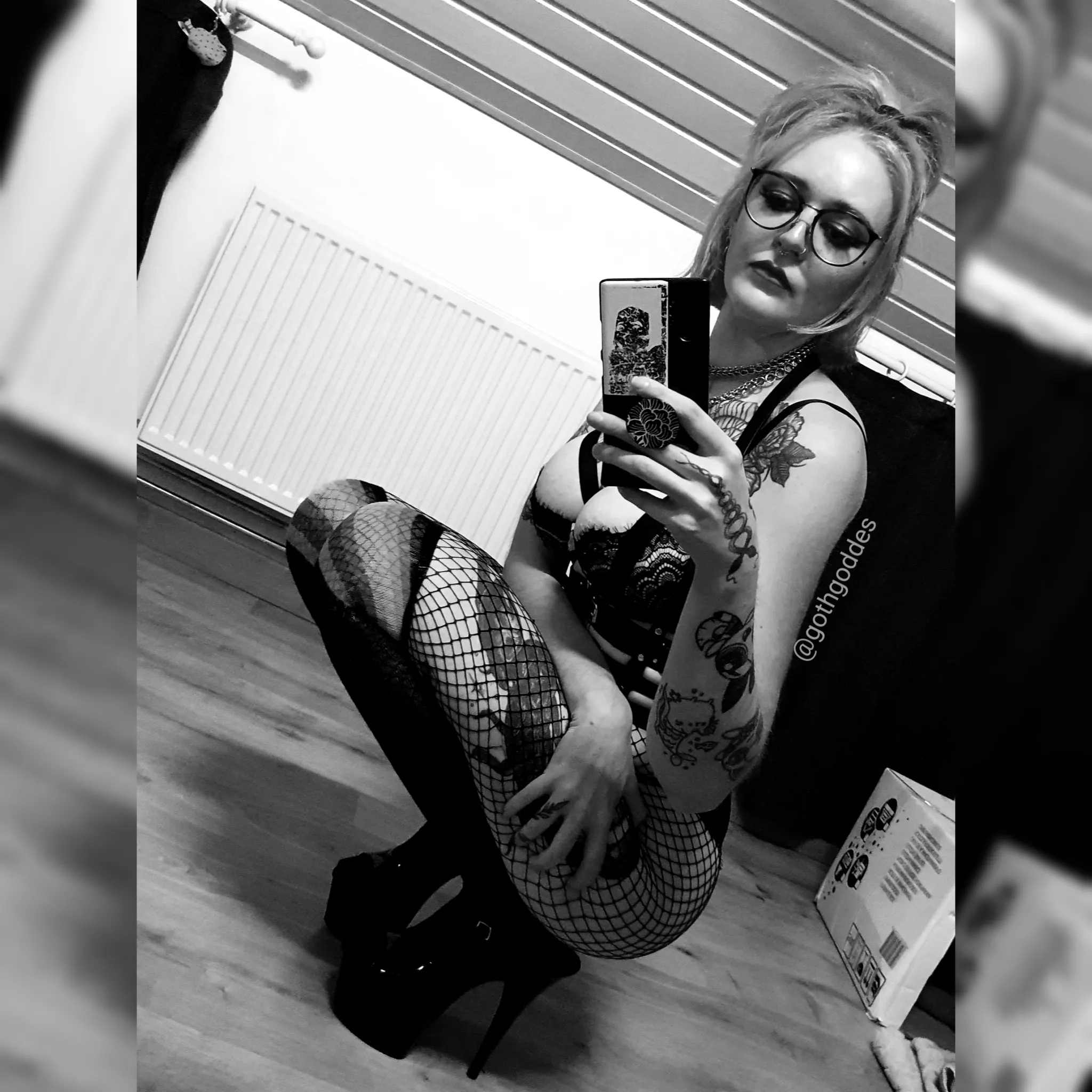 can i sit on yr face ? 🖤