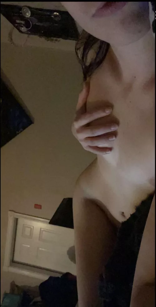 do I make anyone hard??? 😋