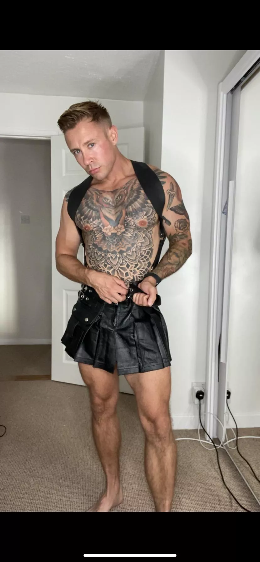 Eat your greens, do cardio, lift weights, sleep at east 8 hours a night, enjoy your friends but most of all…. Eat ASS and sub to my OF! $3 monthly deal! Eat your greens, do cardio, lift weights, sleep at east 8 hours a night, enjoy your friends but most of all…. Eat ASS and sub to my OF! $3 monthly deal!