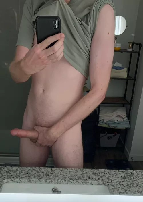 Feelin’ myself today 👀