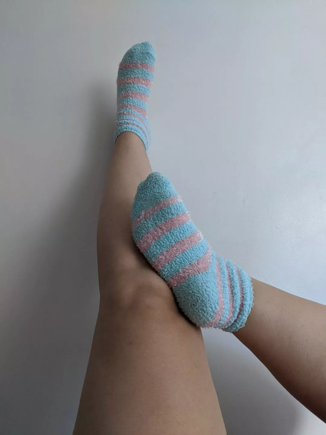 Happy Feet Friday (f) 🧦