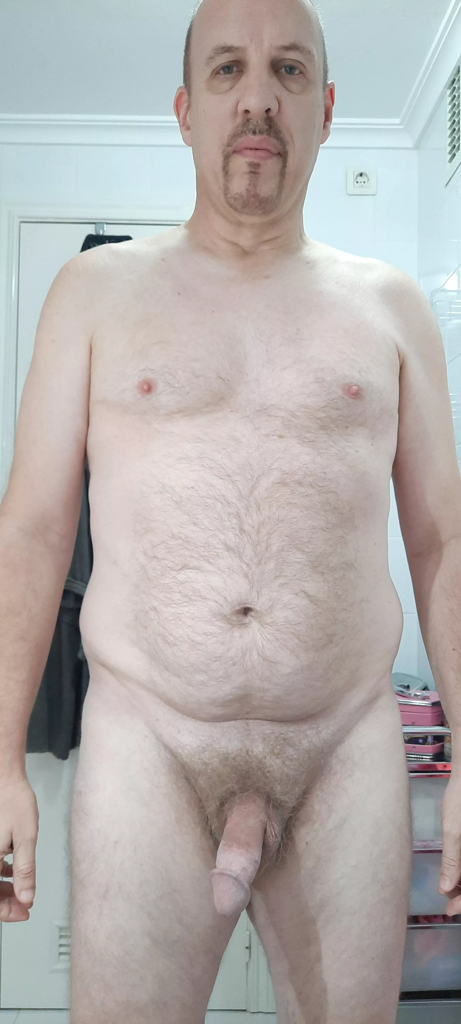 Hello (48)