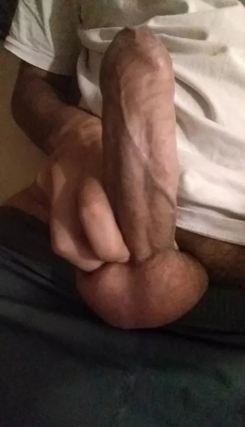 I just woke up to this 🤤 WHY is morning wood the best wood and would you like to get facefucked 😏