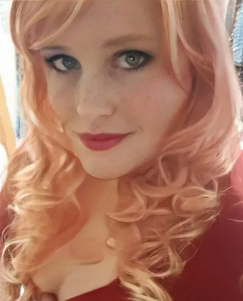 I love it when Daddy treats me like a bimbo princess, but fucks me like he hates me xo dm or Kik - lildickiesissy