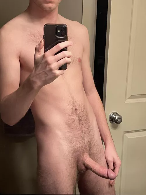 (M)24 | I’ll be hanging around the city for work over the next couple weeks, let’s see what Edmonton has to offer 😈