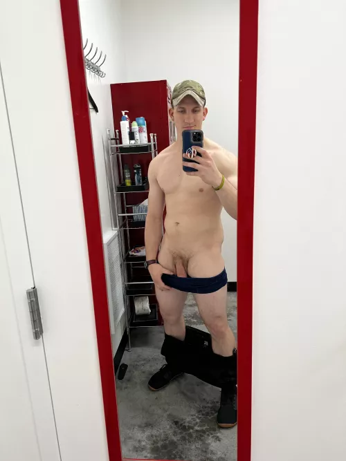 Me just before I go out and start coaching 😉 (M)