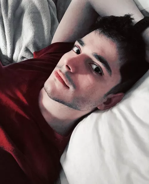 Shaved my beard so I can be smoooth 😂