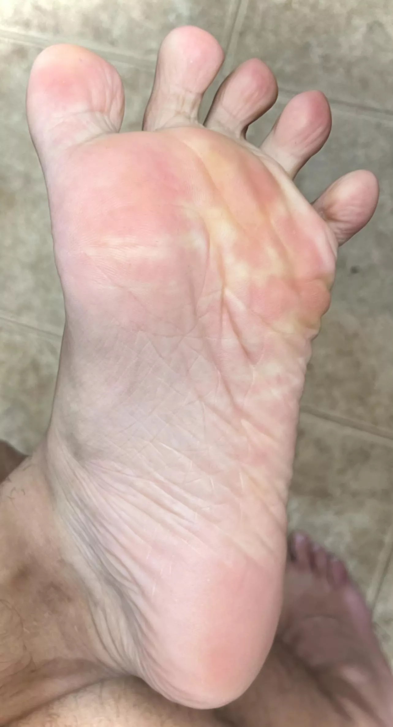 25m Connecticut *NEW PICTURE* I need someone to slurp on my Feet so bad! I love having someone sucking on my feet while I lay back relaxed. I’ll let you suck & lick them until they get all wet and even at that point I won’t stop you just keep tas 25m Connecticut *NEW PICTURE* I need someone to slurp on my Feet so bad! I love having someone sucking on my feet while I lay back relaxed. I’ll let you suck & lick them until they get all wet and even at that point I won’t stop you just keep tas