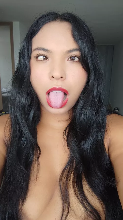 Colombian ahegao!