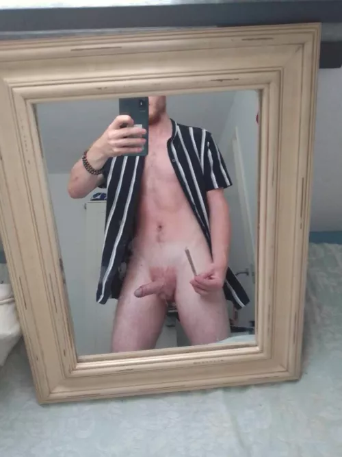 I hope you don’t mind a little pipe with your blunt 😉 (m)21