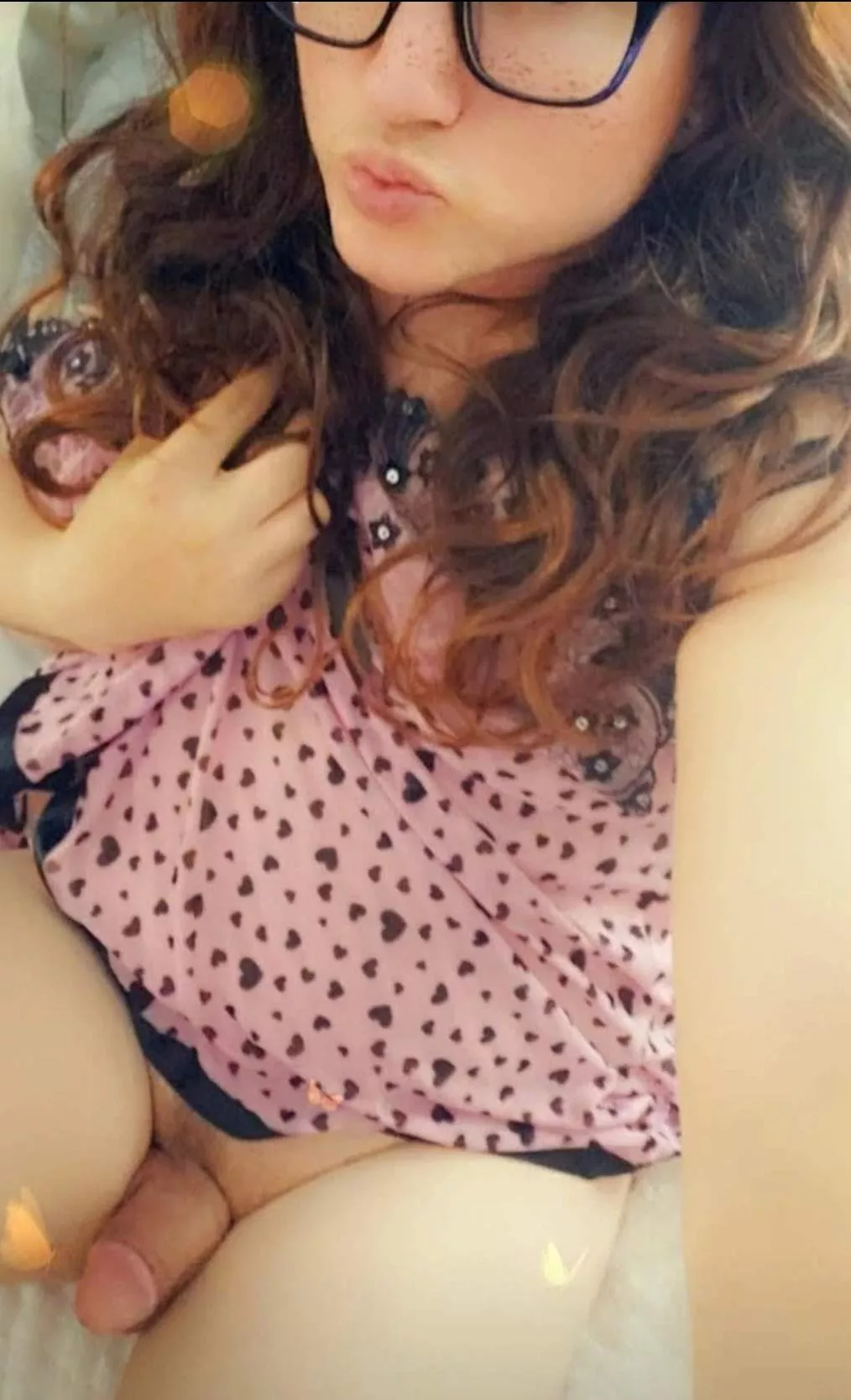 I need a cock in my holes tonight! 🙏🤤 Any takers??