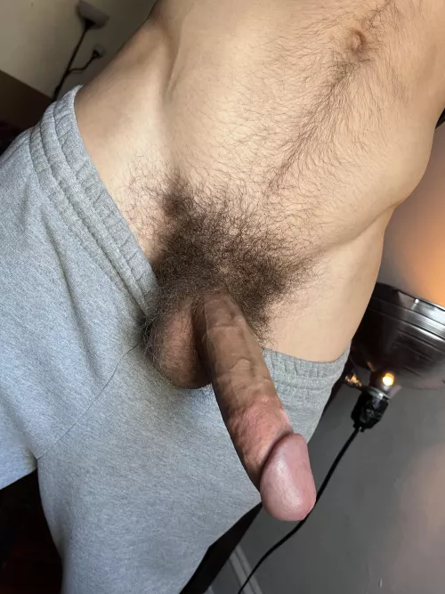 i nutted 7 times yesterday and i’m fully ready to explode again this morning