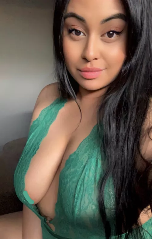 Sri Lankan x Chinese x Indonesian 🦖