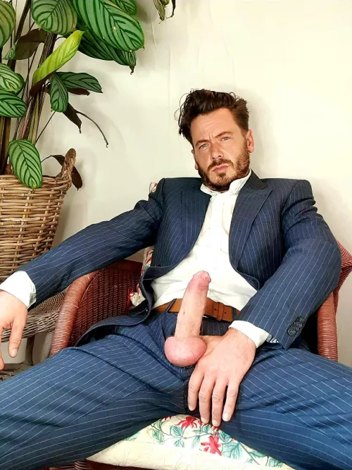 (41) who wants to come give me a Sunday service?