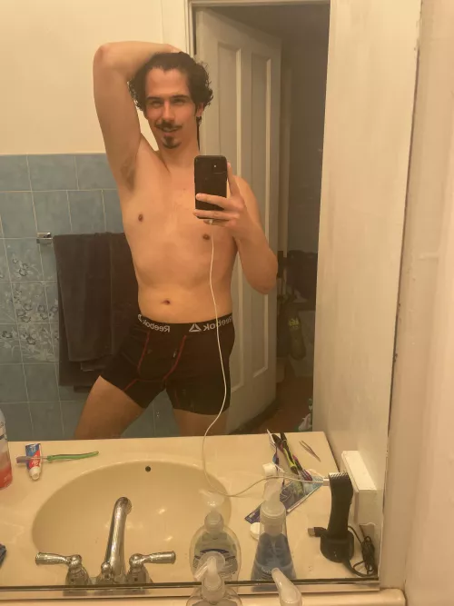 Back in black 🖤😏