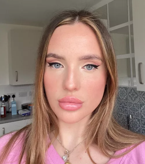 Guys on other subs told me my lip fillers were too much - would you agree or is it still hot to guys who are into bimbos?