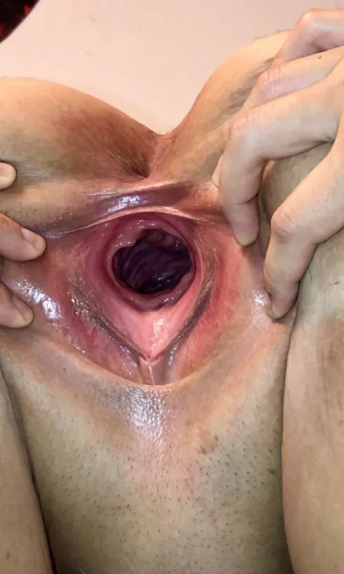I just wanted show off my gape after taking 9 inches balls deep for 3 hours