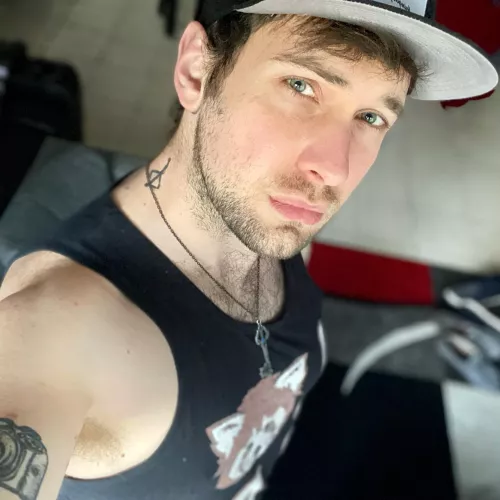 It was my birthday and I just love Bloodborne so much! 🥰🥰🥰