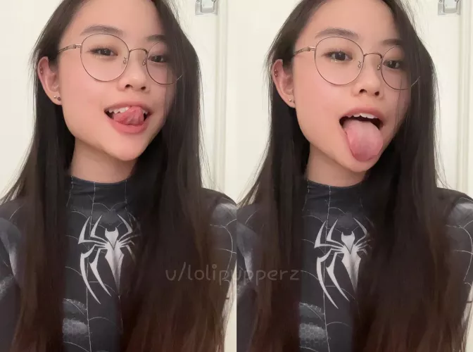 I've never tasted a man's cum before, would you be my first? 🥺